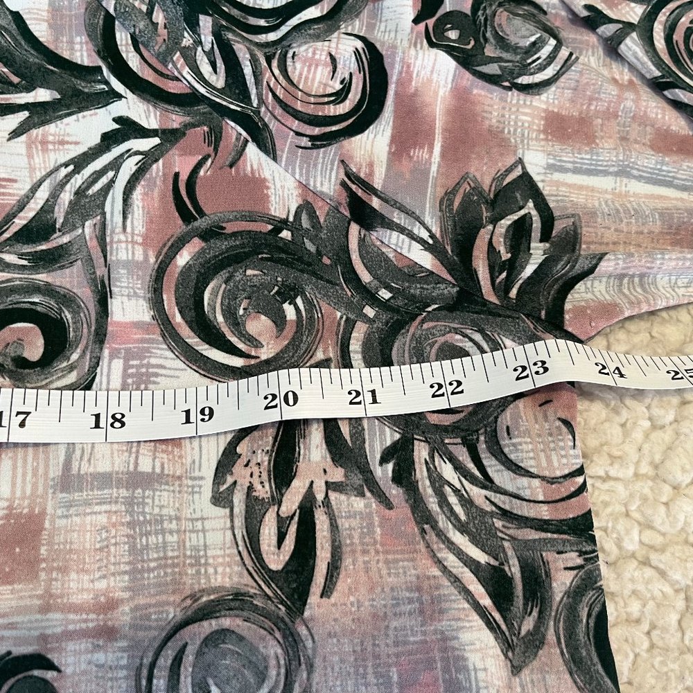 Nina Leonard Tunic Top Plus - Picture 5 of 8